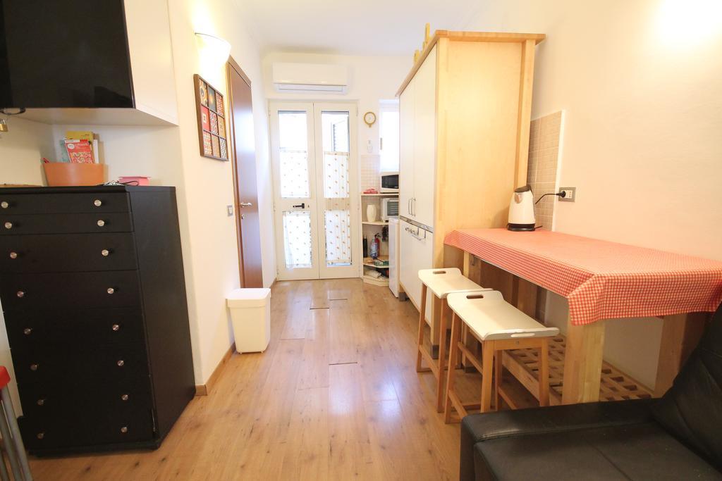 Sant'Agostino Apartment Navigli Милан Экстерьер фото